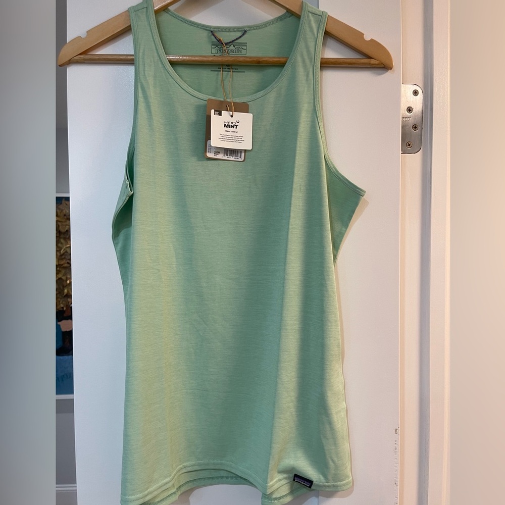 Patagonia tank